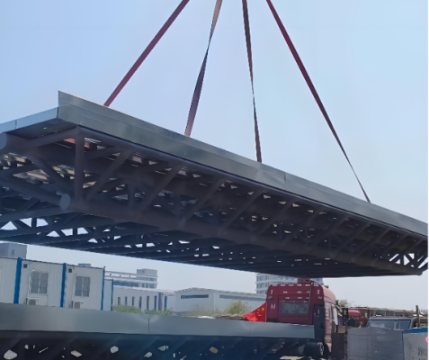 Pont suspendu rural modulaire à déploiement rapide