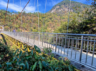 สะพานแขวนเที่ยวชมสถานที่ที่ปราศจากอุปสรรคด้านสิ่งแวดล้อม