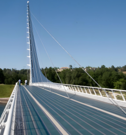 <span>Pont</span> suspendu anti-corrosif en mer de cargaison