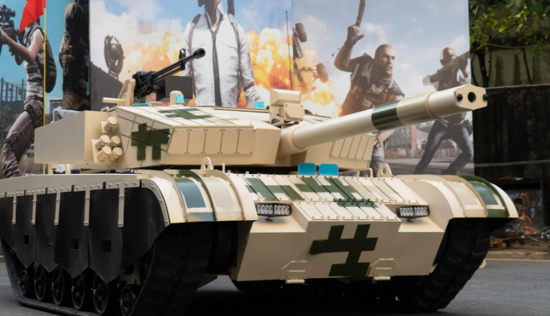 Competitive Racing Style Amusement Tank Vehicle