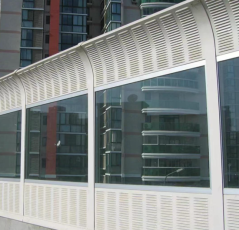 Transparent Laminated Glass Sound Barrier for Scenic Roads