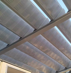 Tạm thời xây dựng hàng rào âm thanh bọc nhựa PVC