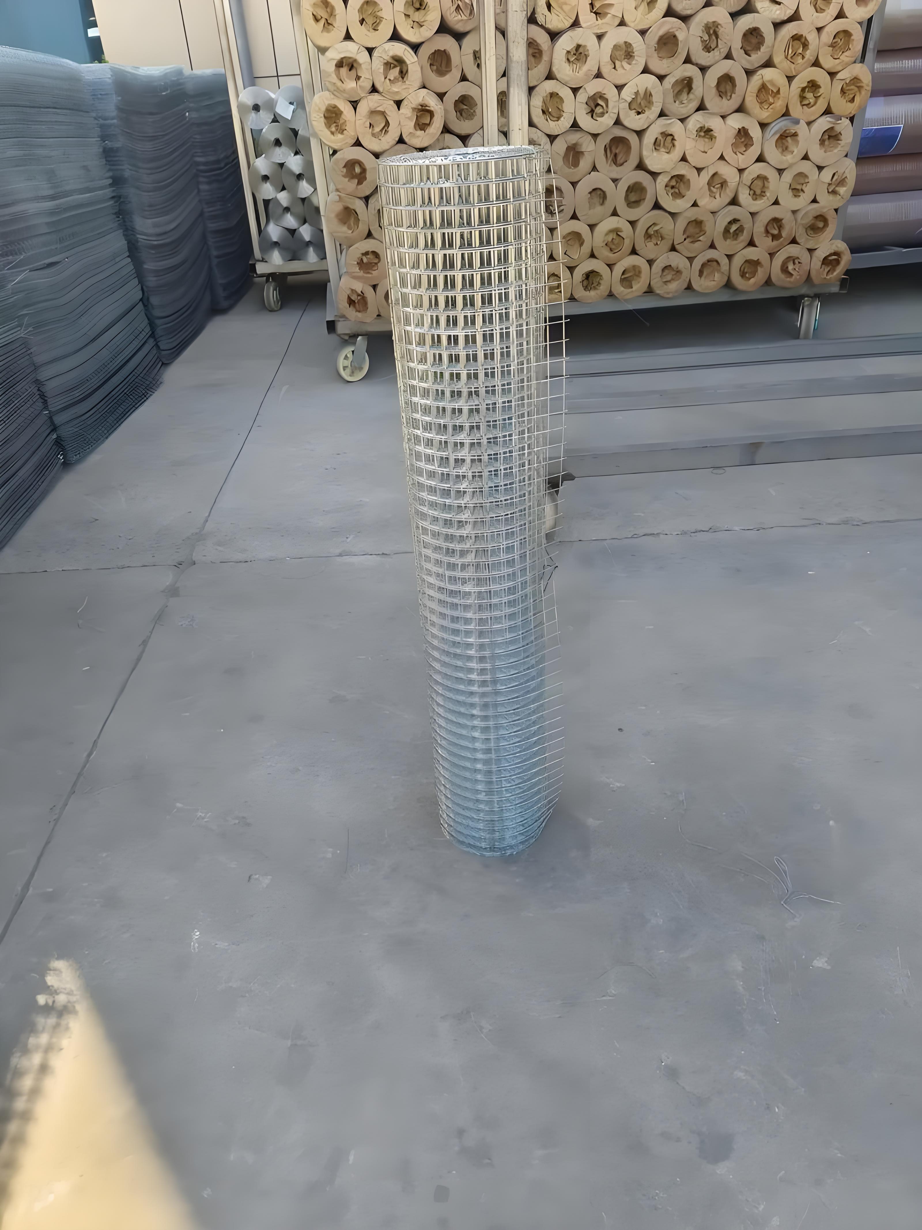 PVC-coated q195 thép carbon thấp crimped dây lưới