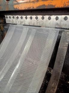 Kiến trúc 6061-T6 hợp kim nhôm lưới thép uốn