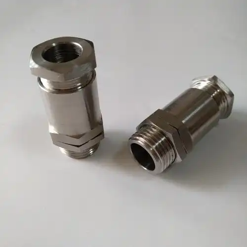 Bouchon d'eau compact enfichable en acier inoxydable pour petits systèmes de filtration