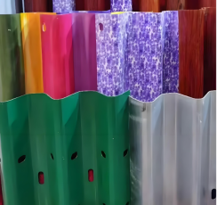 カラフルな景観市営段ボールガードレール