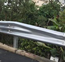 Gia cố đường cong núi sóng lan can