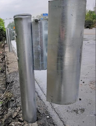 รั้วเหล็กชุบสังกะสีแบบจุ่มร้อนมาตรฐานทางหลวง