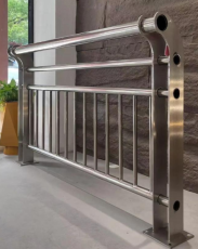 Lan can thép không gỉ 304 cho môi trường ven biển và ăn mòn