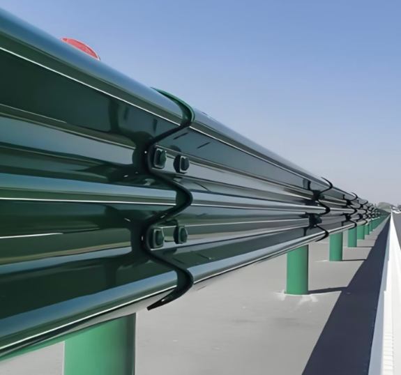 Rural Road Thrie-ビーム段ボールガードレール