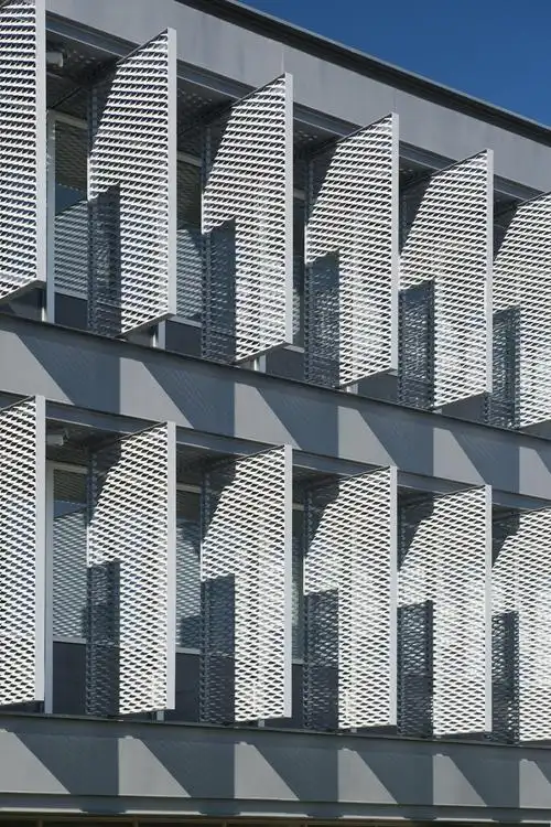 6061 Jaring Berlubang Dekoratif Aluminium untuk Casing Arsitektur