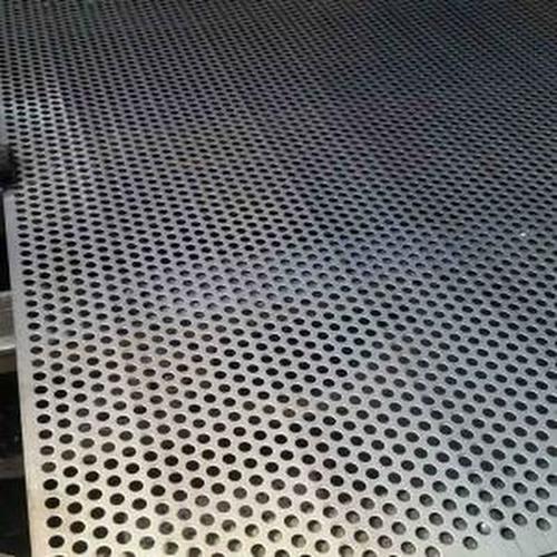 Panel Casing Berlubang Dekoratif Paduan Aluminium Berlapis PVDF