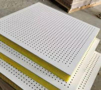 Panel Logam Berlubang Menyerap Suara Komposit Baja Galvanis