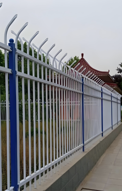 Industrial Anti-Climb Zinc Steel <span>Security</span> <span>Fence</span>