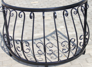 Pagar Jendela Teluk Besi Industri Antik