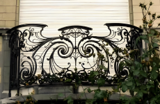 Pagar Jendela Teluk Besi Berukir Hiasan