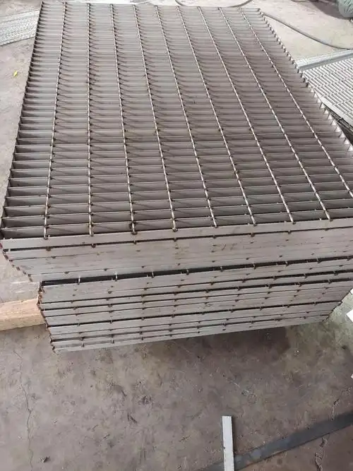 304 Austenitic สแตนเลสล็อคตะแกรง