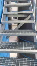 ดอกยางตะแกรงเหล็กฟันเลื่อย