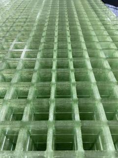 ตะแกรงไฟเบอร์กลาสสำหรับการเพาะเลี้ยงสัตว์น้ำแบบพิเศษ