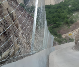 Panneau préfabriqué modulaire de protection de pente