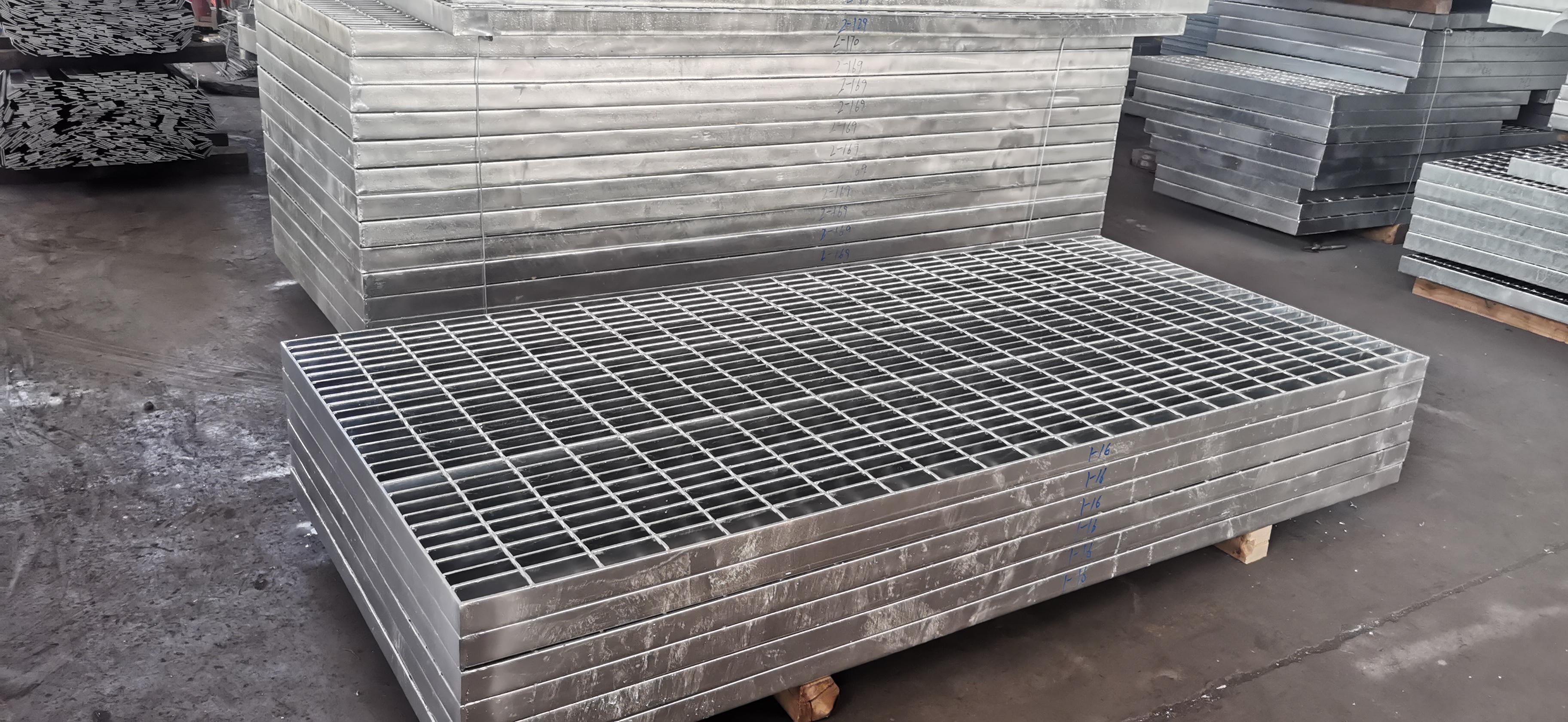 Penutup Kisi Ditch Baja Tugas Berat