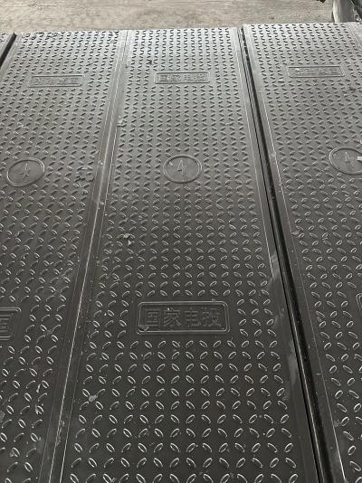 Quick-Disassembly Smart Cable Trench Cover for Efficient Maintenance