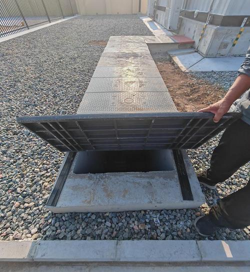 Couverture intelligente anti-déflagrante de fossé de câble de parc chimique