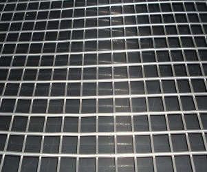 <span>Filet</span> de protection antichute <span>industriel</span> robuste en acier inoxydable