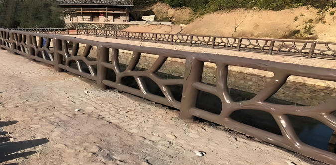 รั้วไม้เลียนแบบสำหรับงานหนัก