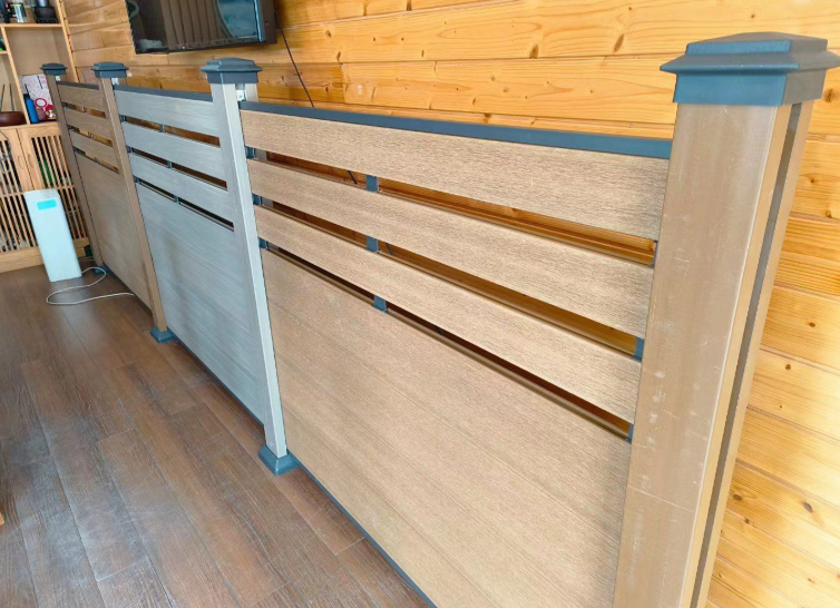 WPC รั้วไม้เทียมสำหรับระเบียงและระเบียง