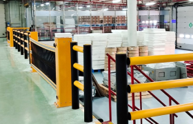 Rambarde terminale de rouleau de chargement et de déchargement