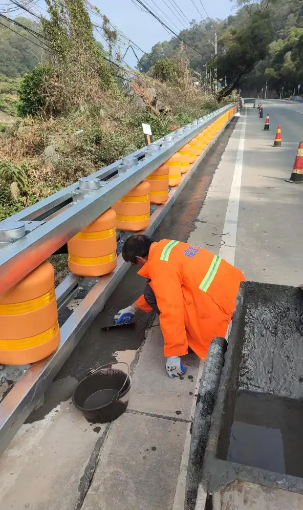 รั้วกลองจราจรหนัก