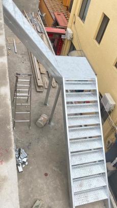 ไม้กระดานขั้นตอนการก่อสร้างชั่วคราวอลูมิเนียมแบบแยกส่วน