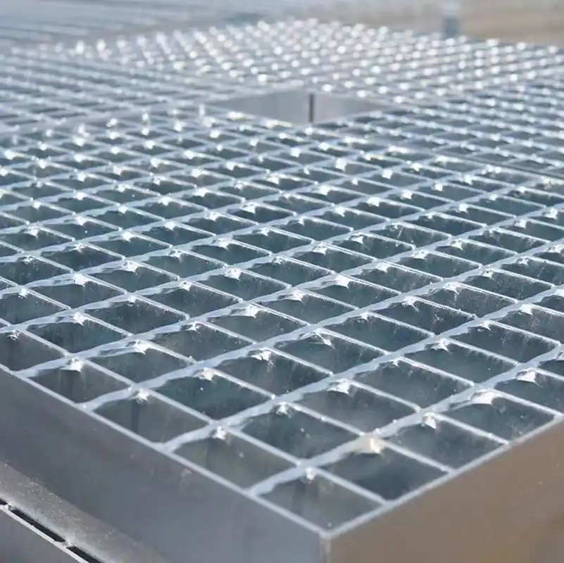 แผ่นตะแกรงเหล็กขั้นบันได