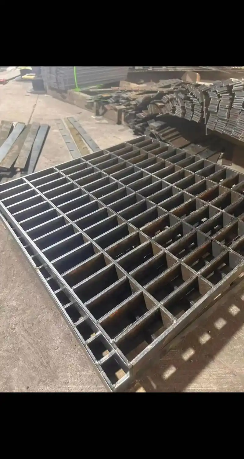 ตะแกรงเหล็กสแตนเลสเชื่อม304