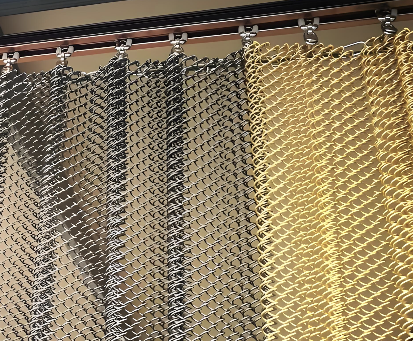 304สแตนเลสเพชรทอโลหะตกแต่งตาข่ายสำหรับอาคารซุ้ม