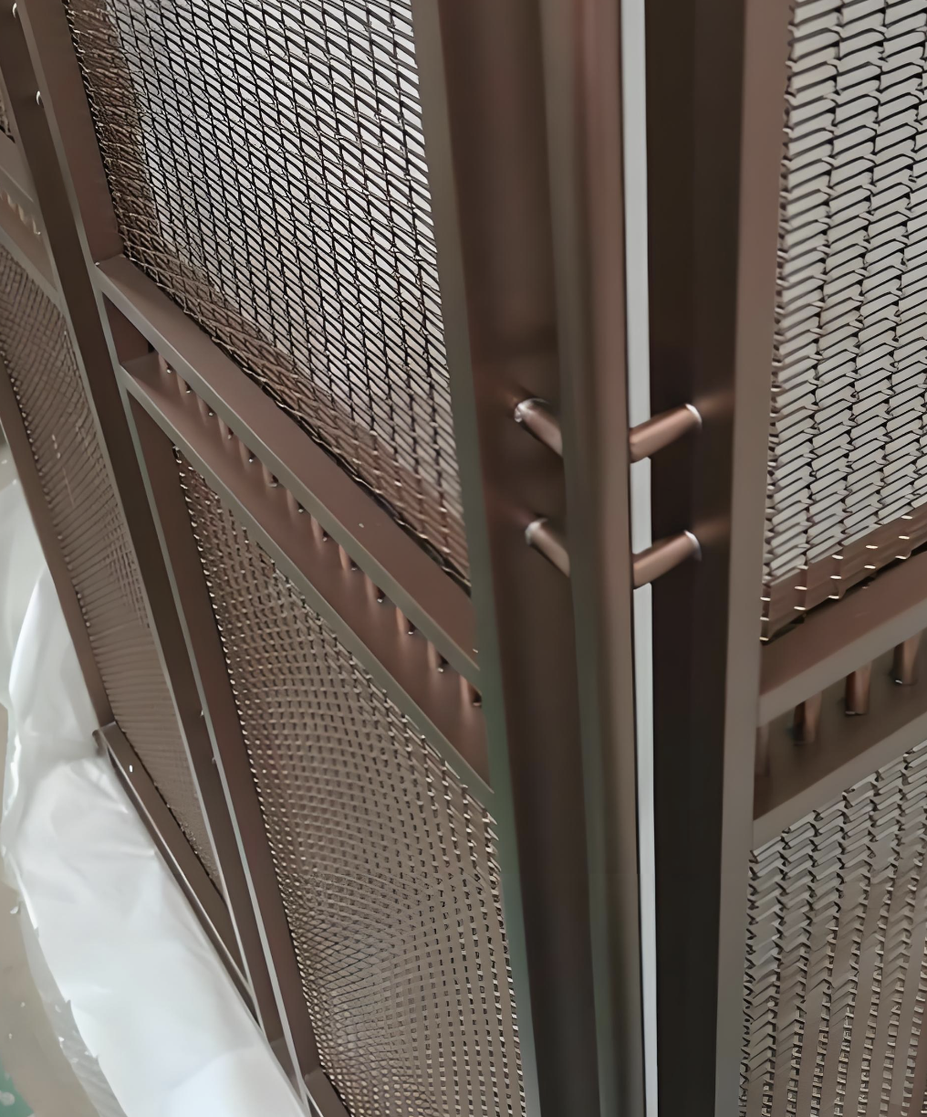 H62ทองเหลืองธรรมดาสานโลหะตกแต่งตาข่ายสำหรับพาร์ทิชันในร่ม