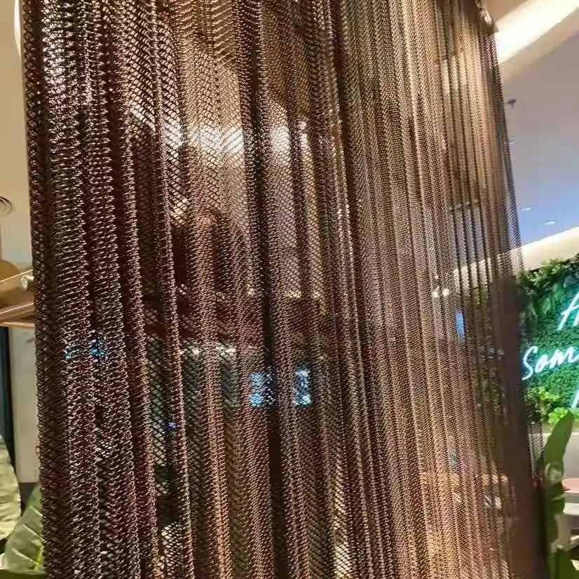 Rideau métallique de présentation en acier inoxydable 316L brossé