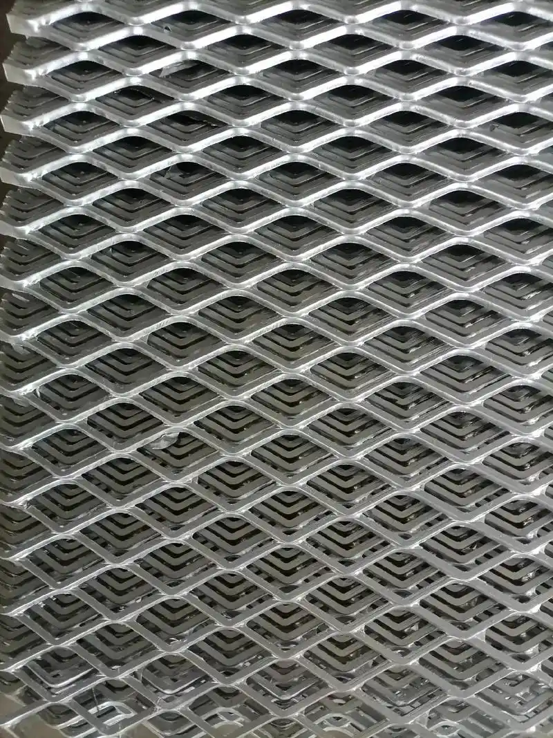 Mạ kẽm nhúng nóng thép carbon thấp căng lưới (xây dựng lớp)