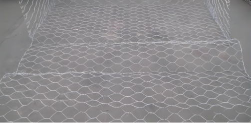 กล่อง <span>Gabion</span> ควบคุมน้ำท่วมฉุกเฉินชุบสังกะสีแบบพับได้