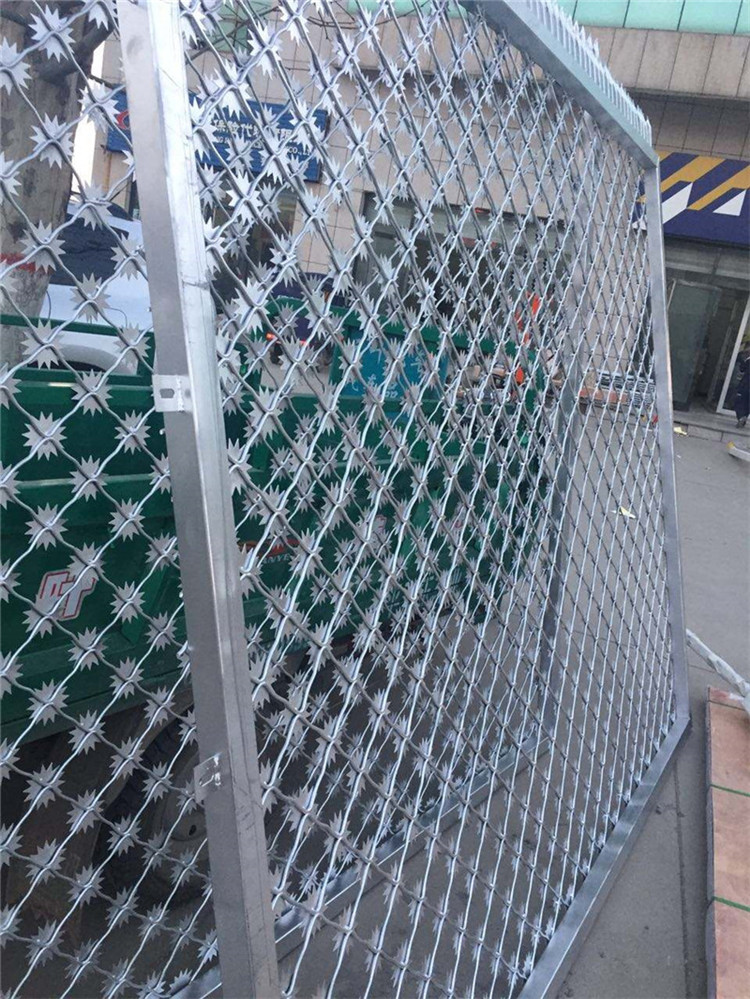 Xây dựng mặt tiền dây thép không gỉ lưới