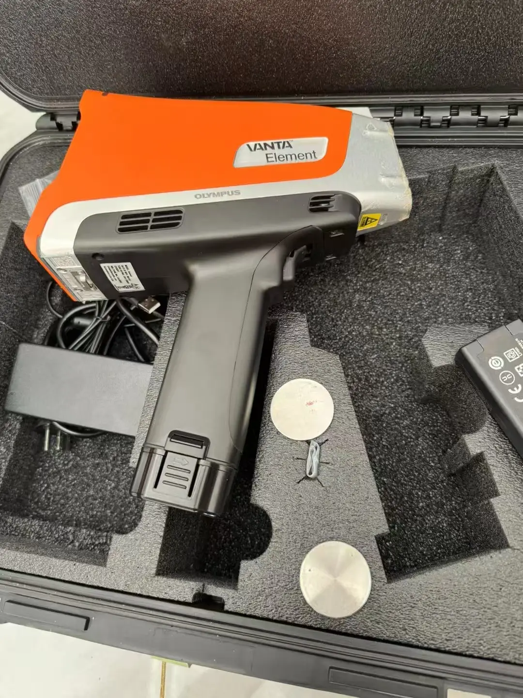 Portable RoHS Compliant XRF Spectrometer