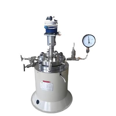 Réacteur de laboratoire assisté par micro-ondes 2L