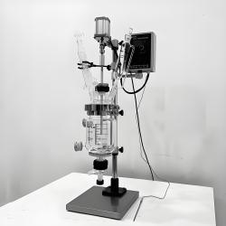 Reaktor Laboratorium <span>Vakum</span> Berlapis Kaca 20L