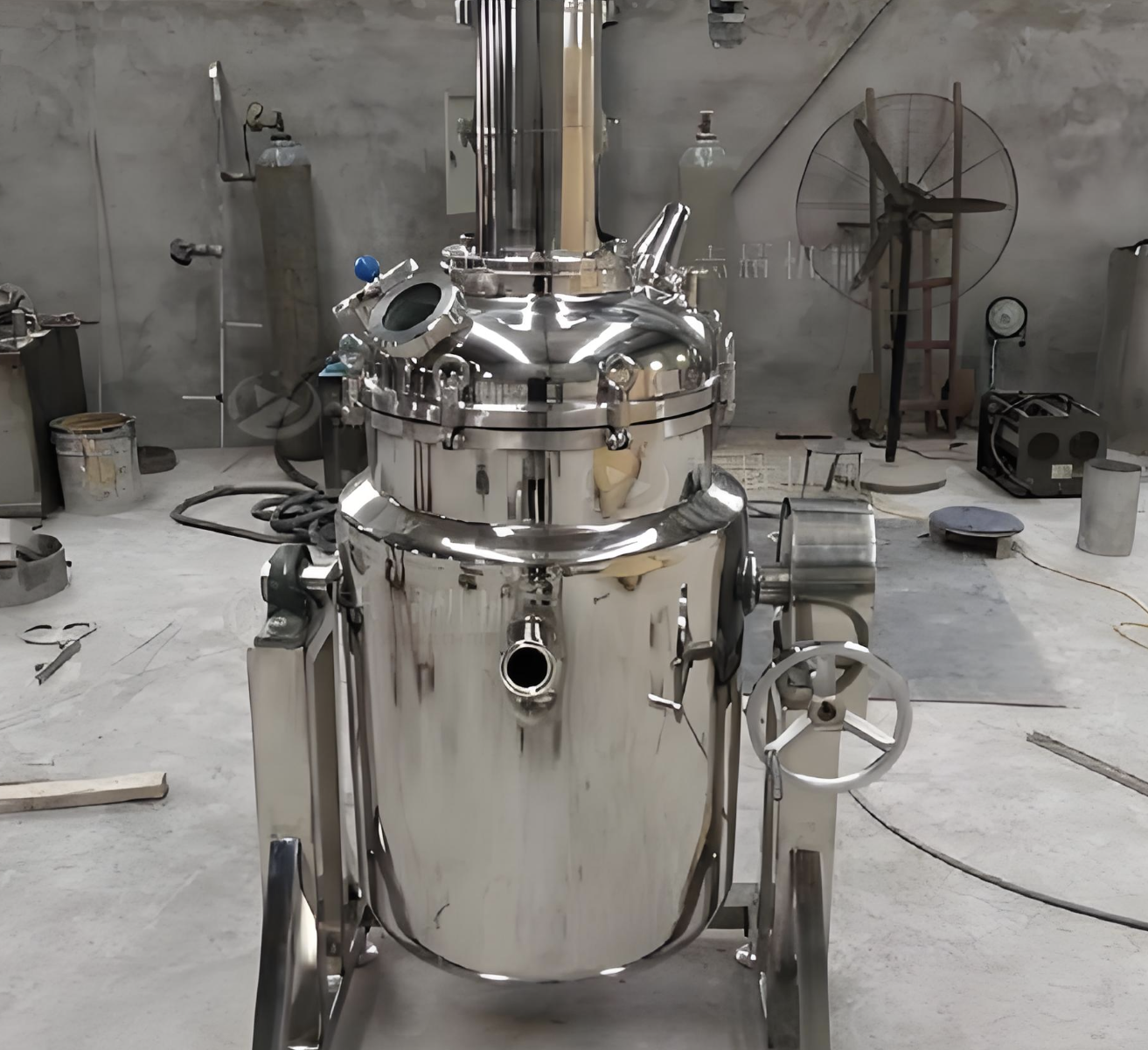 ชั้นเดียว SUS304ความดันปกติง่ายสแตนเลสเครื่องปฏิกรณ์