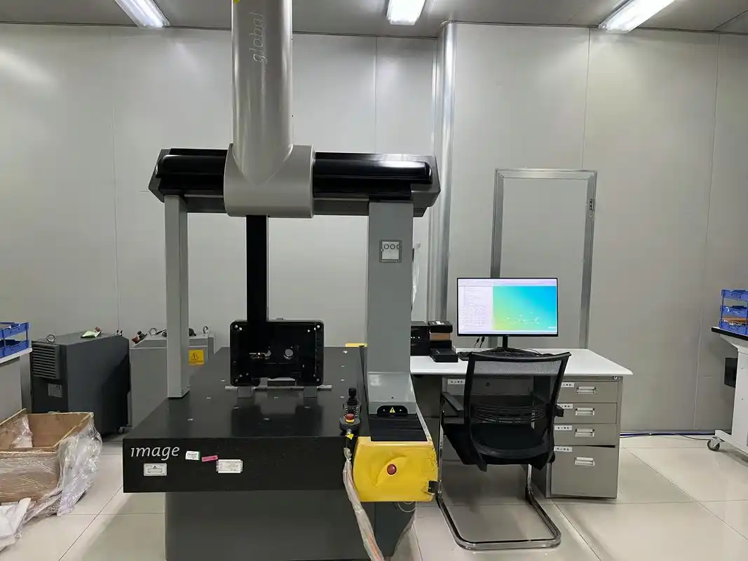 Gantry-type Large Coordinate Measuring Machine