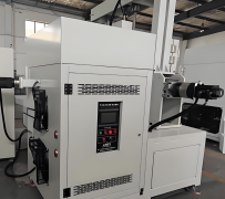 Appareil de contrôle résistant de couple de joint à rotule de véhicule commercial