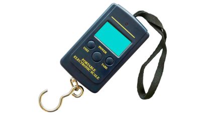 Compteur tenu dans la main des particules PM2.5