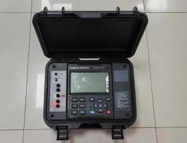 Desktop Penguji Isolasi Presisi Tinggi