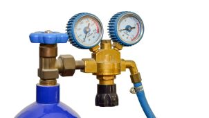 Oval Gear Positive Displacement Flow Meter